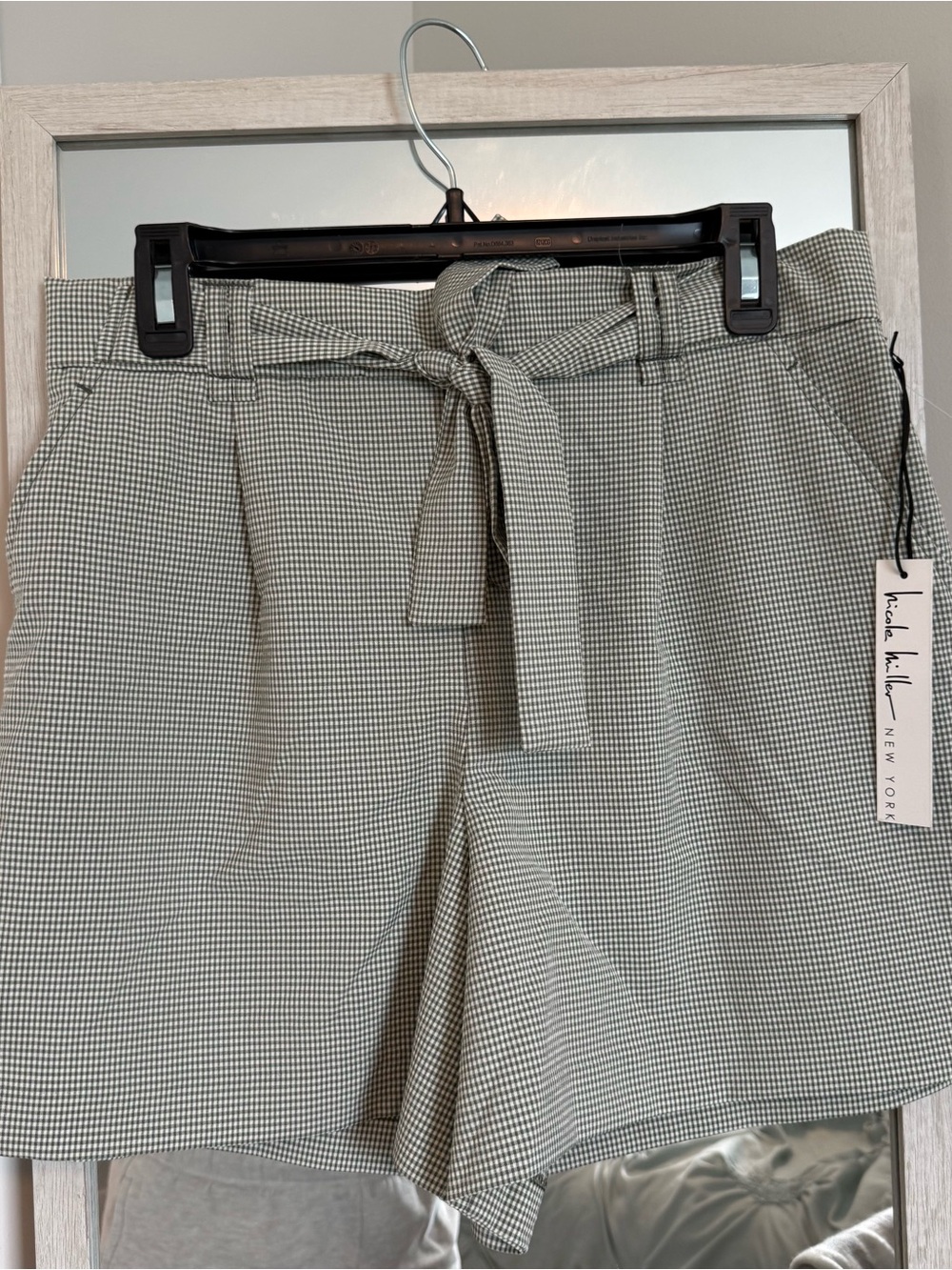 Nicole Miller Black & Cream Gingham High-Waist Tie-Front Shorts